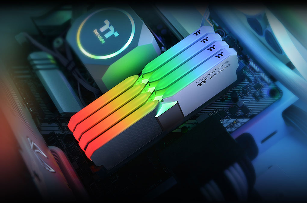 TOUGHRAM XG RGB Memory DDR4 3600MHz 16GB (8GB x2)-White